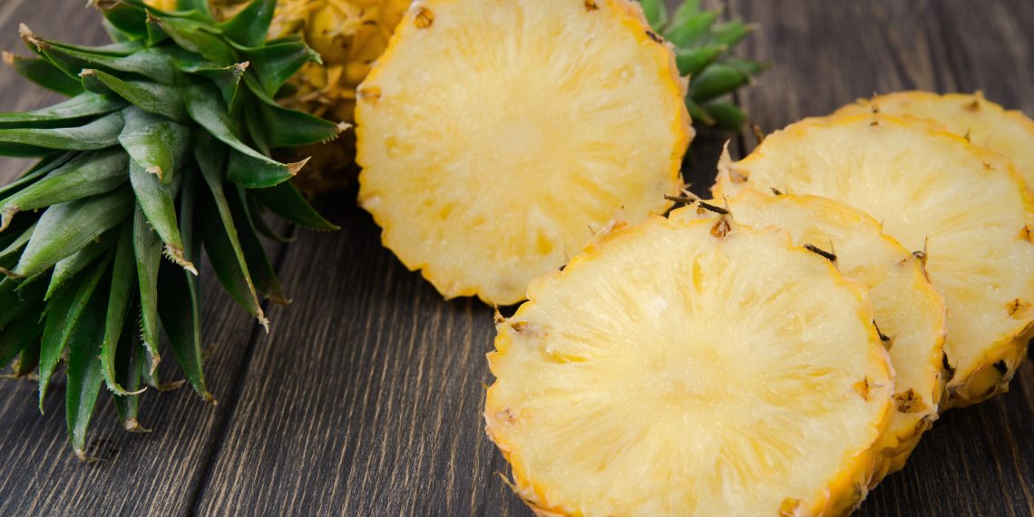 Pineapple And Papaya: A Wellness Food for Middle-Aged Men